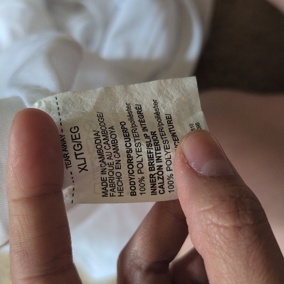 Under Armour Loose White Athletic Workout Shorts Size XL - Picture 5 of 6